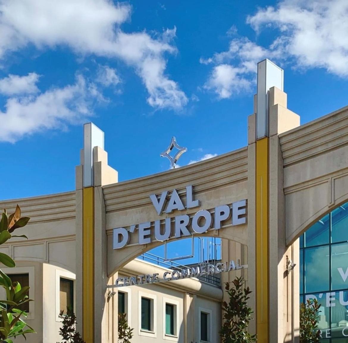 Le Chessy Disney - Logement Pour 6 A Disneyland Paris Avec Vue Sur Le Feu D Artifice Buitenkant foto